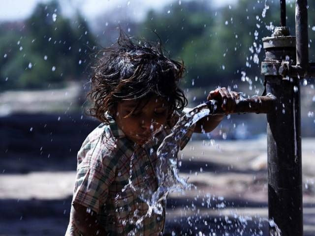 islamabad continues pressing world bank over india 039 s kishanganga plans photo file