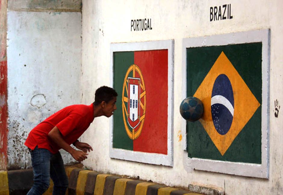 in pictures football fever comes to lyari