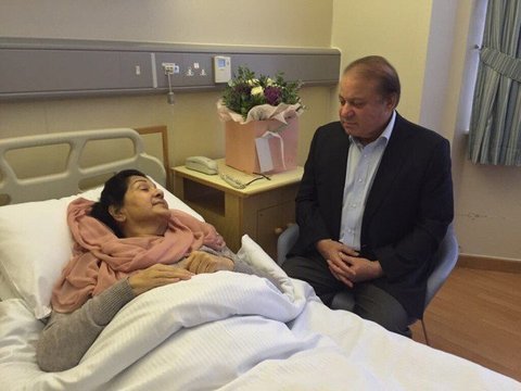 begum kulsoom nawaz with former prime minister nawaz sharif photo maryamnsharif twitter file