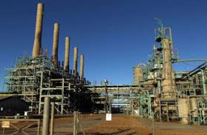 libya strongman hands oil ports to unrecognised eastern authority libya strongman hands oil ports to unrecognised eastern authority