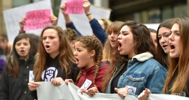 spaniards took to social media with the slogan quot i believe you quot photo afp