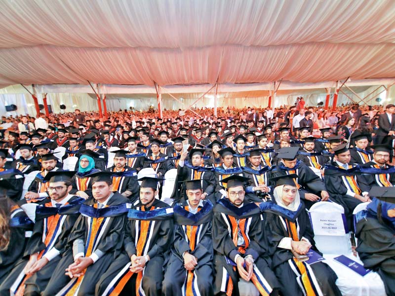 1 110 students graduate at lums 30th convocation