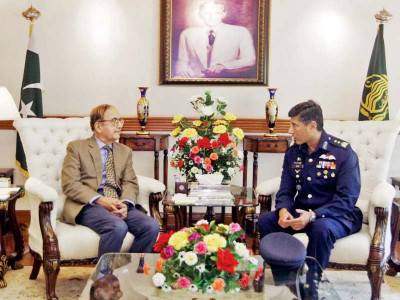 cm avm discuss matters of mutual interests