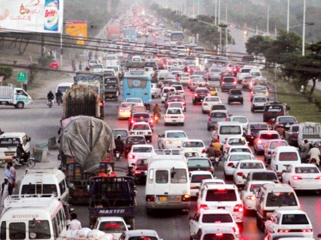 commuters added that the closure of a u turn near the pwd road entrance had in fact worsened the flow of heavy traffic photo express commuters added that the closure of a u turn near the pwd road entrance had in fact worsened the flow of heavy traffic photo express