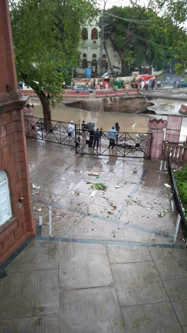 a sinkhole on mall road lahore photo express m shehzad
