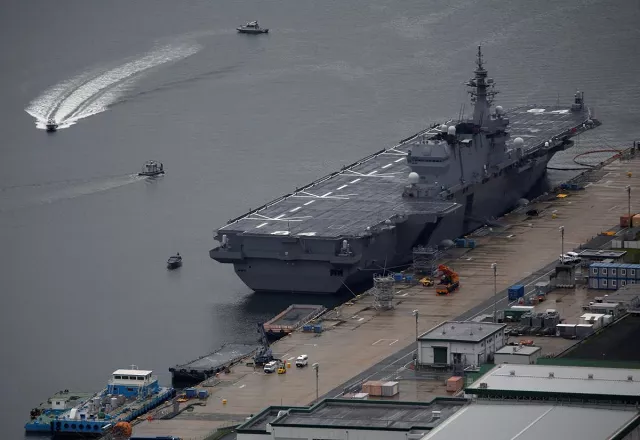 in order for japan to take a wider regional role prime minister shinzo abe s government has stretched the limits of a post war pacifist constitution by sending warships planes and troops on overseas missions photo reuters in order for japan to take a wider regional role prime minister shinzo abe s government has stretched the limits of a post war pacifist constitution by sending warships planes and troops on overseas missions photo reuters