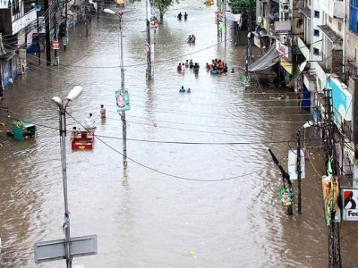 death toll reaches 15 as torrential rains lash lahore