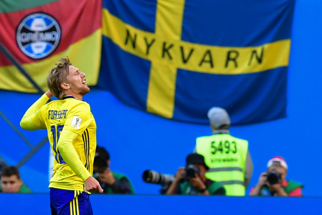 sweden defended for their lives against switzerland and claimed a 1 0 win to reach the quarter finals photo afp sweden defended for their lives against switzerland and claimed a 1 0 win to reach the quarter finals photo afp