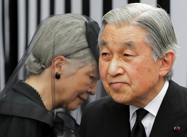 japan s emperor resumes duties after illness