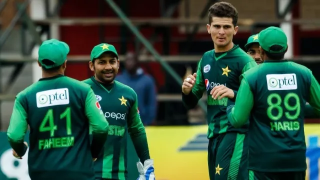 pakistan 039 s bowler shaheen shah afridi 2r celebrates with teammates including captain sarfraz nawaz 2l after taking a wicket during the fifth t20 cricket match between pakistan and australia of a t20 tri series including host nation zimbabwe at the harare sports club in harare on july 5 2018 photo afp pakistan 039 s bowler shaheen shah afridi 2r celebrates with teammates including captain sarfraz nawaz 2l after taking a wicket during the fifth t20 cricket match between pakistan and australia of a t20 tri series including host nation zimbabwe at the harare sports club in harare on july 5 2018 photo afp