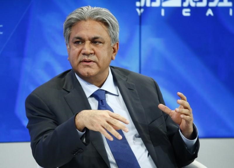 group founder arif naqvi fighting charges over bounced cheques reuters ruben sprich