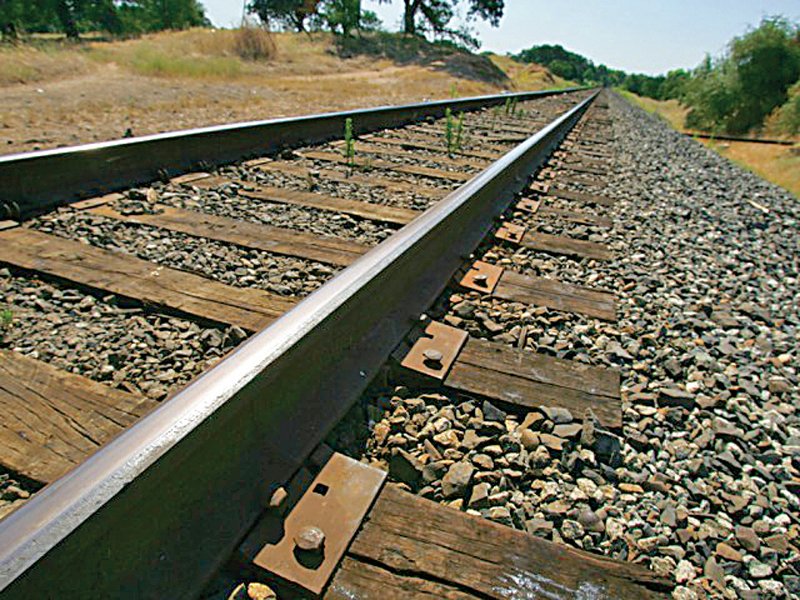 railway track photo file