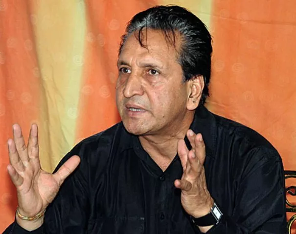 former pakistan leg spinner abdul qadir has advised the pakistan cricket board pcb to avoid playing against lower ranked opponents photo afp former pakistan leg spinner abdul qadir has advised the pakistan cricket board pcb to avoid playing against lower ranked opponents photo afp