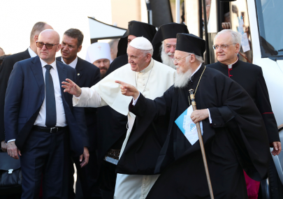 at religious summit pope decries murderous indifference in mideast at religious summit pope decries murderous indifference in mideast