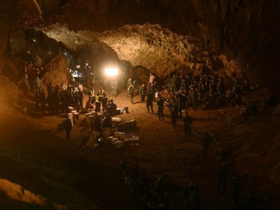 fifa boss invites thai cave boys to world cup final fifa boss invites thai cave boys to world cup final