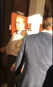 watch nawaz sharif escapes attack outside london apartment watch nawaz sharif escapes attack outside london apartment