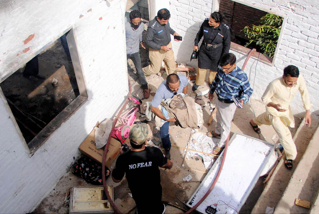 rescue work being carried out at the site of the blast photo nni