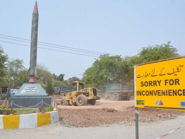 a view of dug up section of islamabad expressway photo waseem nazir express