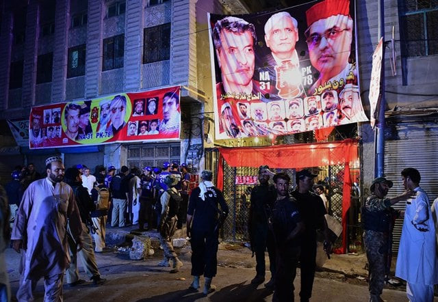 haroon billour 19 others martyred in suicide blast photo express haroon billour 19 others martyred in suicide blast photo express