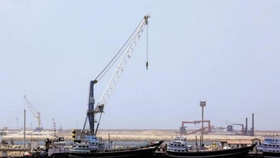 iran warns india of curtailing special privileges if oil imports reduced