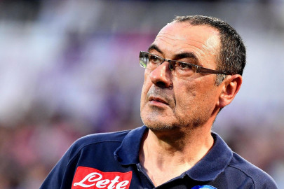 maurizio sarri signs for chelsea as new manager