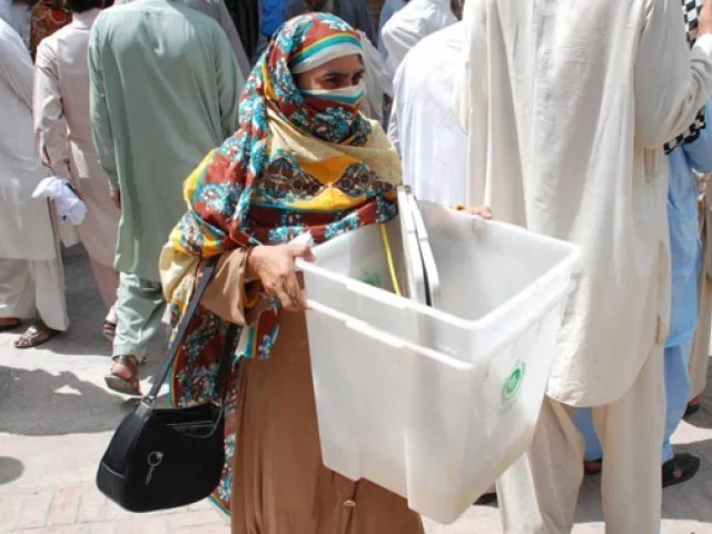 commission requires a total of 735 000 polling staff to carry out the mammoth task on july 25 photo inp file commission requires a total of 735 000 polling staff to carry out the mammoth task on july 25 photo inp file