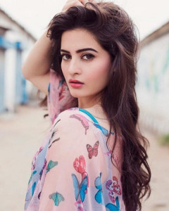when you work in small houses without ac all day you stay closer to reality aiman khan