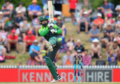 hafeez may not justify selection in team but he deserves better treatment hafeez may not justify selection in team but he deserves better treatment