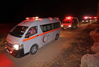 thousands evacuate pro govt syria towns thousands evacuate pro govt syria towns