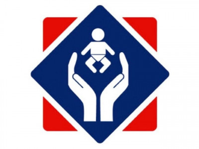 another woman gives birth on hospital grounds another woman gives birth on hospital grounds