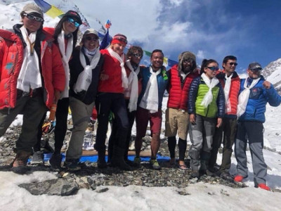 two pakistani mountaineers among 31 others conquer k2 peak two pakistani mountaineers among 31 others conquer k2 peak