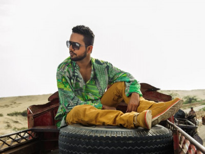 ali gul pir pindi boys release political themed songs ahead of elections ali gul pir pindi boys release political themed songs ahead of elections