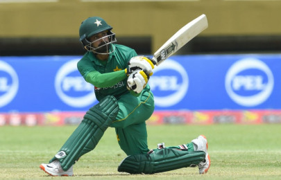 hafeez demands answers after zimbabwe snub