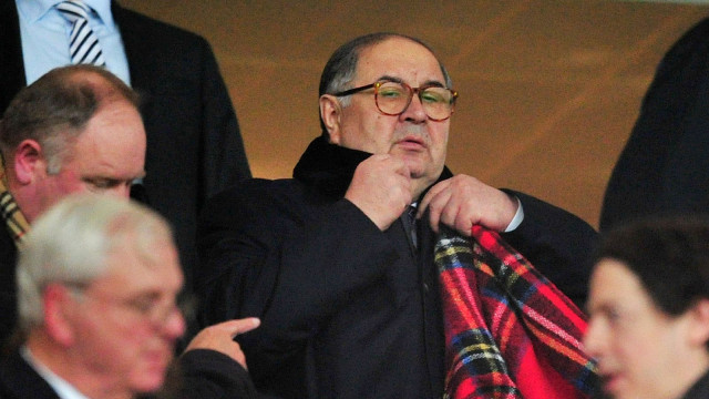 tycoon has 30 stake of north london club photo afp tycoon has 30 stake of north london club photo afp