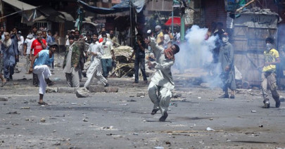 citizens of lyari bloodied miserable and begging for mercy citizens of lyari bloodied miserable and begging for mercy