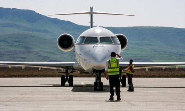 the duo goes on to land the plane safely in baghdad only to continue their quarrel after landing photo afp file