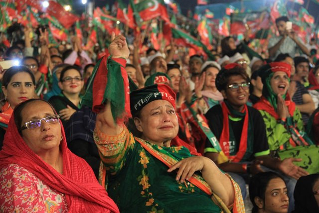 women cry during pti chairman imran khan rally in karachi on july 22 2018 photo athar khan women cry during pti chairman imran khan rally in karachi on july 22 2018 photo athar khan