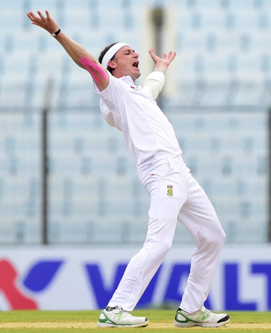 desperate measures steyn felt the desperation to get the ball to swing was forcing cricketers to flirt with regulations photo afp desperate measures steyn felt the desperation to get the ball to swing was forcing cricketers to flirt with regulations photo afp