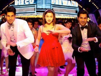 5 pakistani songs that were remixed and ruined by bollywood 5 pakistani songs that were remixed and ruined by bollywood