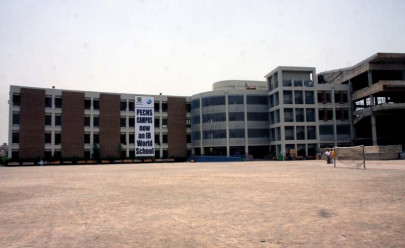 beaconhouse tops ibdp in pakistan once again