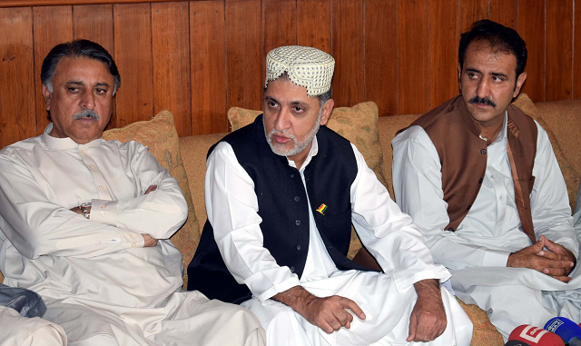 balochistan national party mengal chief mohammad akhtar mengal addresses a press conference in quetta photo express