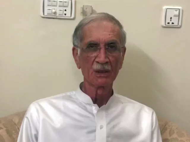 khattak clarifies that he only wanted to point out social flaws and did not intend to hurt anyone s sentiments screengrab khattak clarifies that he only wanted to point out social flaws and did not intend to hurt anyone s sentiments screengrab