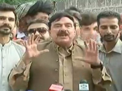 sheikh rasheed predicts implosion of pml n