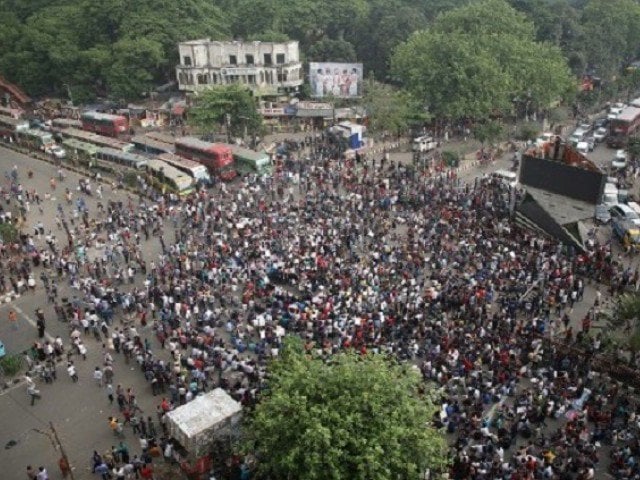 bangladeshi demonstrators at protest for deceased teenagers killed by speeding bus photo afp
