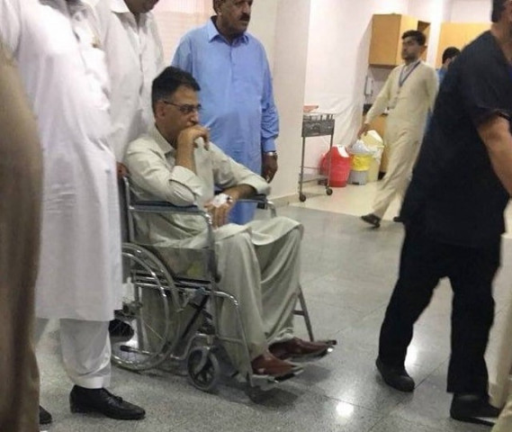 pti leader shifted to hospital after suffering injuries to his back photo twitter sohailwalipti pti leader shifted to hospital after suffering injuries to his back photo twitter sohailwalipti