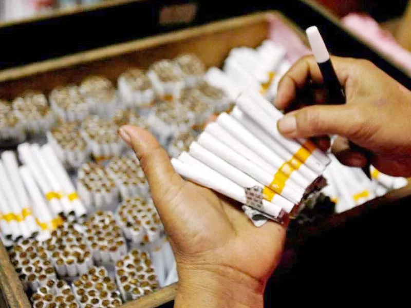 although the fbr had introduced the third duty slab to control the sale of smuggled cigarettes and discourage smoking the illicit trade continued unabated and the smoking rate increased photo reuters although the fbr had introduced the third duty slab to control the sale of smuggled cigarettes and discourage smoking the illicit trade continued unabated and the smoking rate increased photo reuters