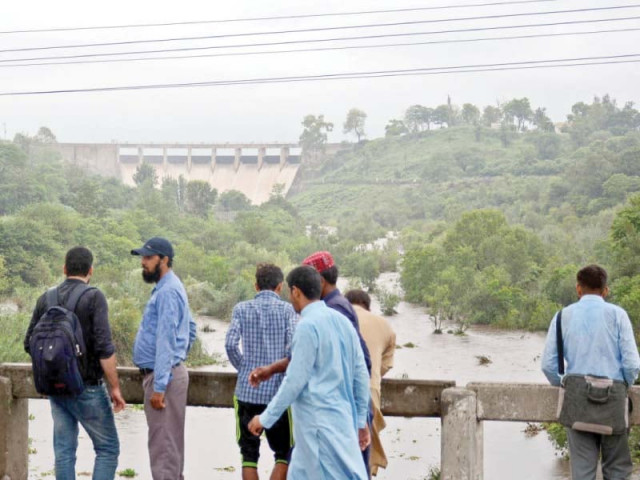 visitors at rawal dam photo file visitors at rawal dam photo file