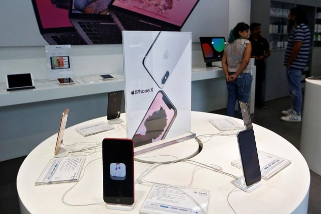 apple iphone x mobile phones are seen at an apple reseller store in mumbai india july 27 2018 photo reuters apple iphone x mobile phones are seen at an apple reseller store in mumbai india july 27 2018 photo reuters