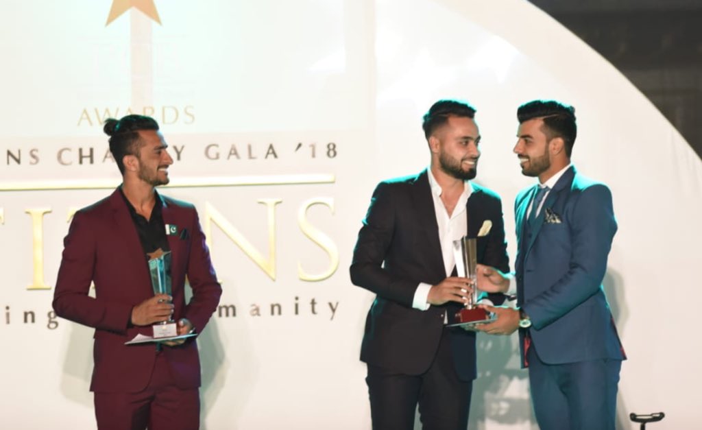 abbas hasan win test odi cricketer of the year awards