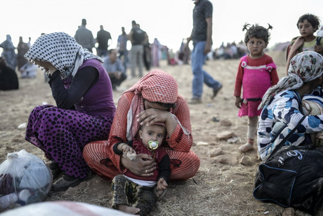 un to make preparations for a battle and would ask turkey to keep its borders open to allow civilians photo afp file